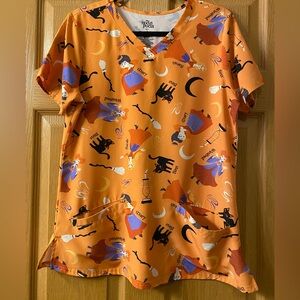 Disney Hocus Pocus Scrub Top
